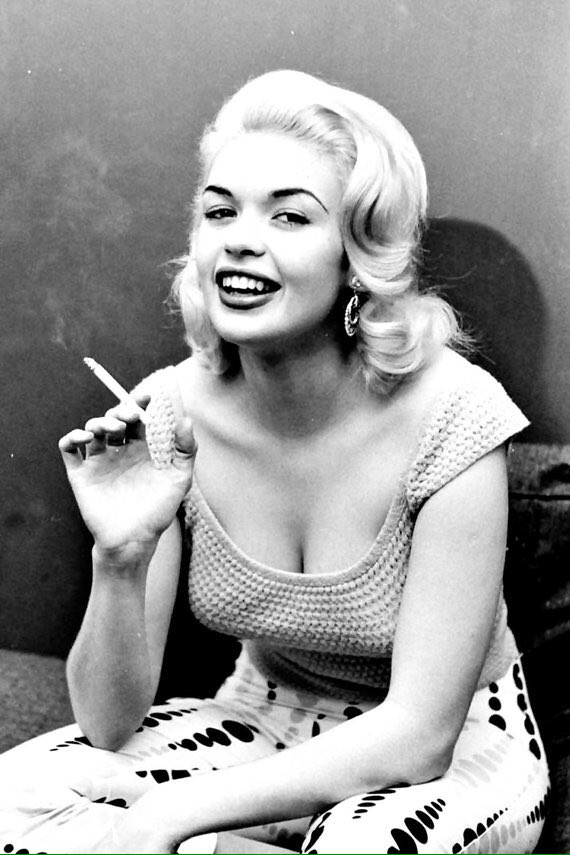 jayne mansfield smoking, 1950spic.twitter.com/XK2MAOvddg.