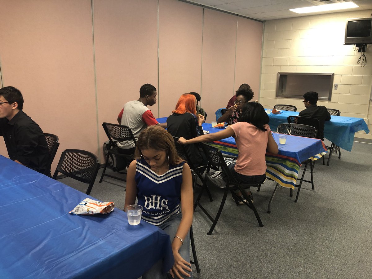 tabiffy's tweet photo. A thank you luncheon for some exemplary student leaders @BHSBulldogsbcps who participated in the BCPS Welcome Back School video!!! Thanks #BHSStudents!! https://t.co/efB7B7jd52
