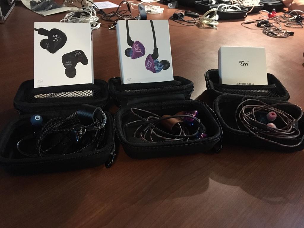 AkosiNedVan's tweet photo. Burn baby burn. Hahahahaha 3 tao ang nalason ko ngayong araw 😍😍😍 @imAldwinB @Duweynoholic @imtransit
#IEM #InEarMonitor #KZ #BudgetFi #ZSTPRO #ZS4 #ZS5 #AcoustuneAET08 #TRNCable #UrbanAudiophile https://t.co/qfsfzVDwyg