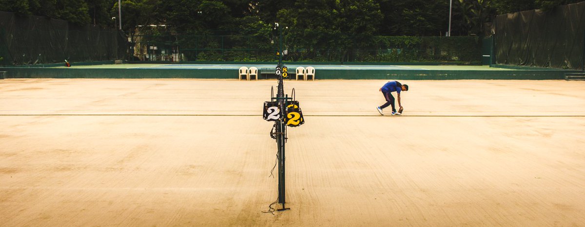 ArjunRihan's tweet photo. Here's a photo essay I put together on the sand tennis courts I play on in India and the dedicated crew of ball boys that maintains them.Hope you enjoy this look behind-the-scenes! 
https://t.co/xtl7AXuz8X 

@rogerfederer @RafaelNadal @bgtennisnation @darren_cahill @SteveTignor https://t.co/9tohaOggLy