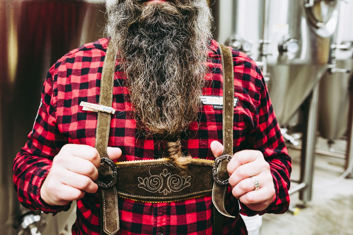 HeadFlyerBrew's tweet photo. Taking you back to the good ol' days on September 29th w/ Bavarian Lumberjack Days, packed w/ pretzels, live polka, &amp; fresh Märzen brew. PROST!🍻 https://t.co/1yVGreWgsv https://t.co/B5lmivrKAv