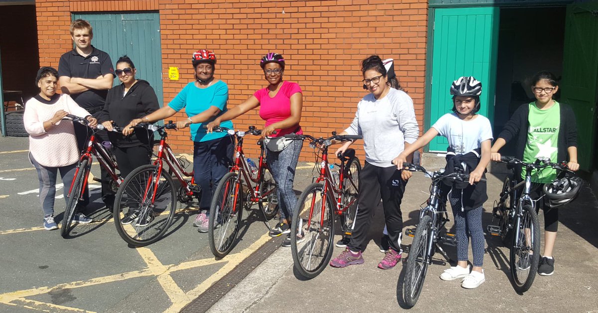 ScccBt's tweet photo. A fantastic effort by everyone at our Learn 2 Ride session today, great turnout!#pedalpower https://t.co/spsLl9tPwA