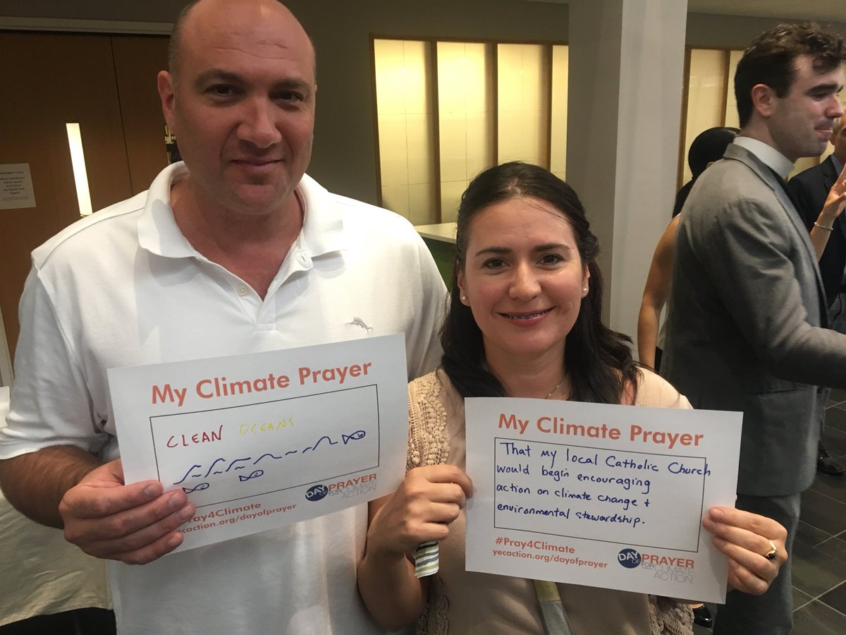 YECAction's tweet photo. What’s your climate prayer today? Be sure to share your pictures with #pray4climate! Find these printable signs here- https://t.co/IPp8EsrQiE https://t.co/5PpxDi9PFW