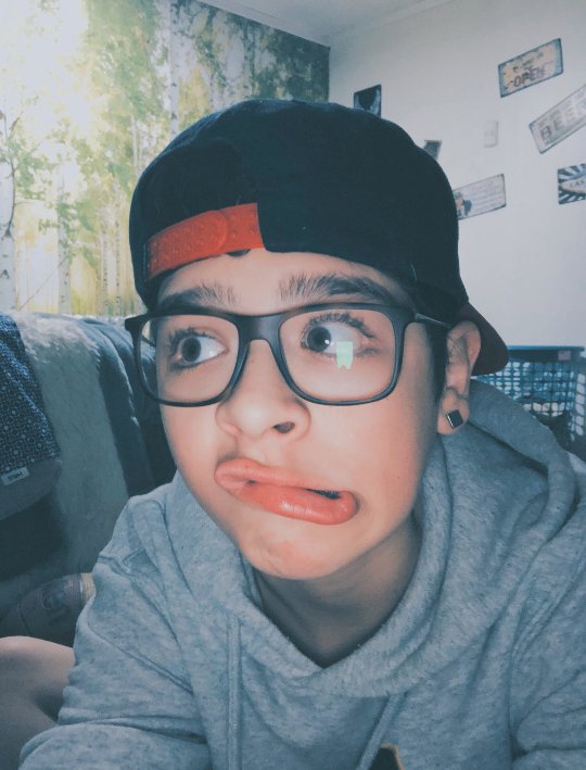 Maxvale39587761's tweet photo. El es todo para mi te amo max
#maxista
#MAX https://t.co/GTImhuDv8L