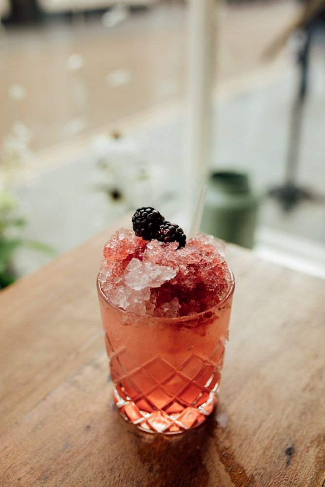 TheBrickRoom_'s tweet photo. Still one of our favourites!
Come and ask the bar staff for a Bramble to taste our Blackberry and Gin twist! https://t.co/s2IEfGbafh