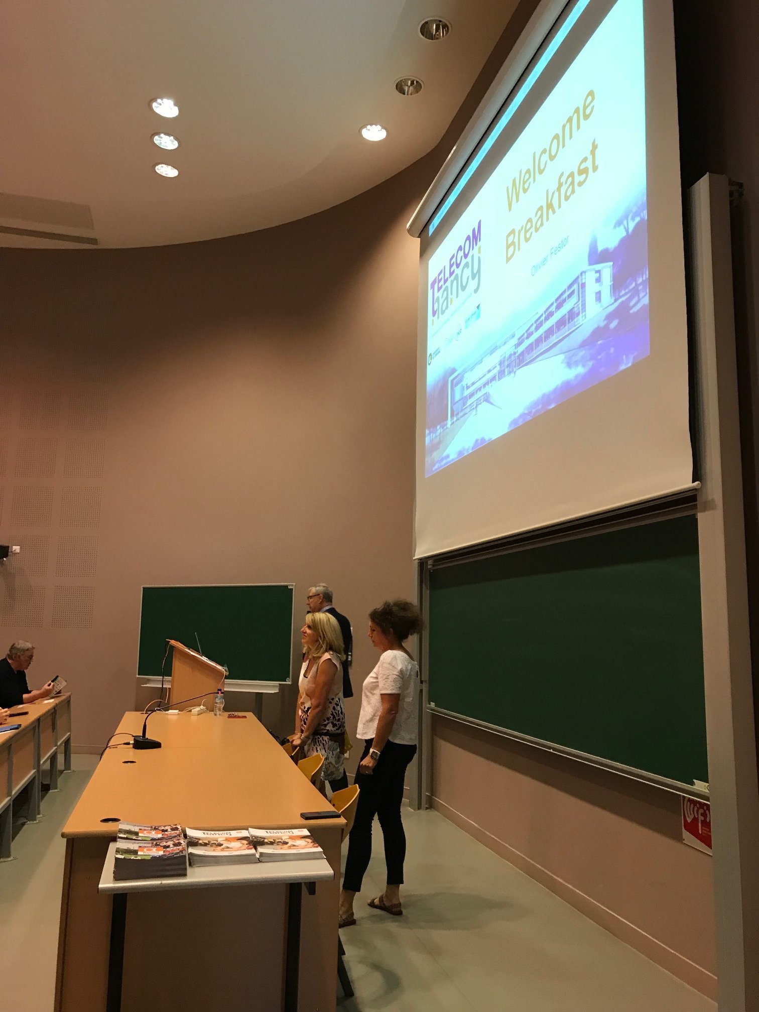 Nancy on Twitter Nancy est très heureuse d'avoir pu