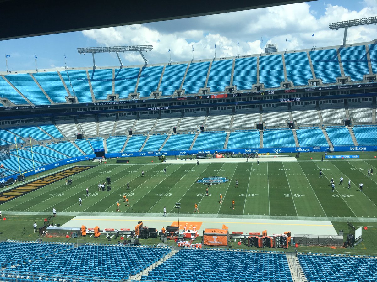 DavidWCobb's tweet photo. #teamTFP has arrived at Bank of America Stadium. The Jeremy Pruitt era begins in two hours. https://t.co/3Ad11uWhd5