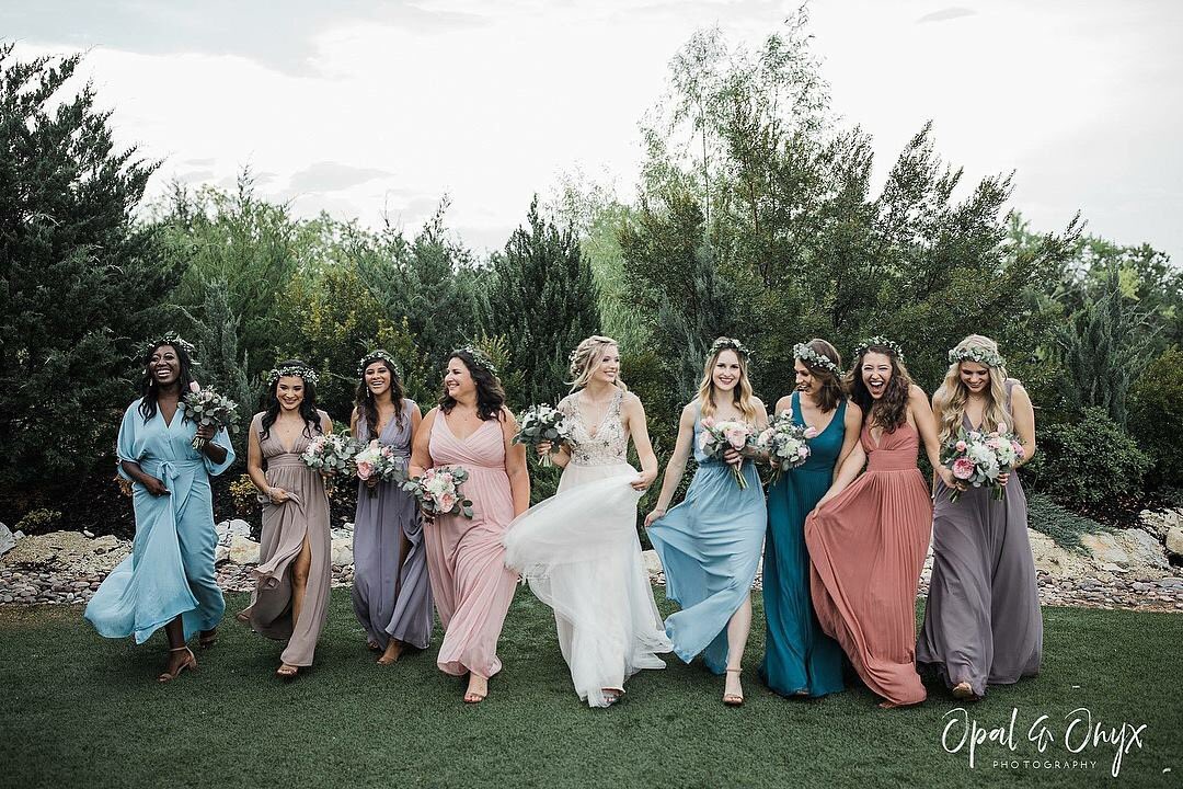 philambttu's tweet photo. phi lamb // where sisters become bridesmaids #countdowntorecruitment #3days
・・・
Congrats to our alum, Brii on her beautiful big day 💗💍 https://t.co/zpBwcOAjl5