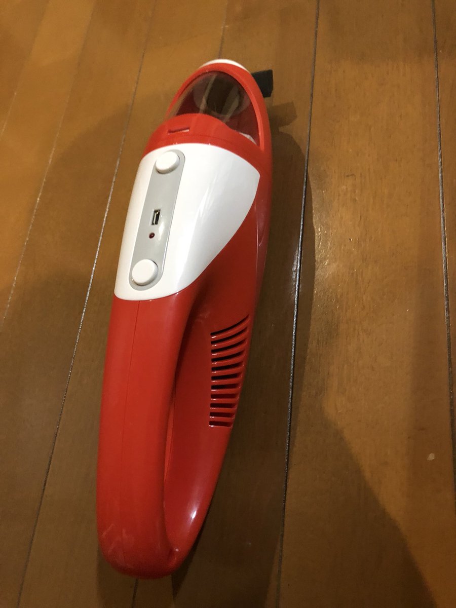 Stylishnoob これアマゾンセールで買ったけどコロコロかけるような場面で使える小型掃除機 めちゃいい 00円ぐらい