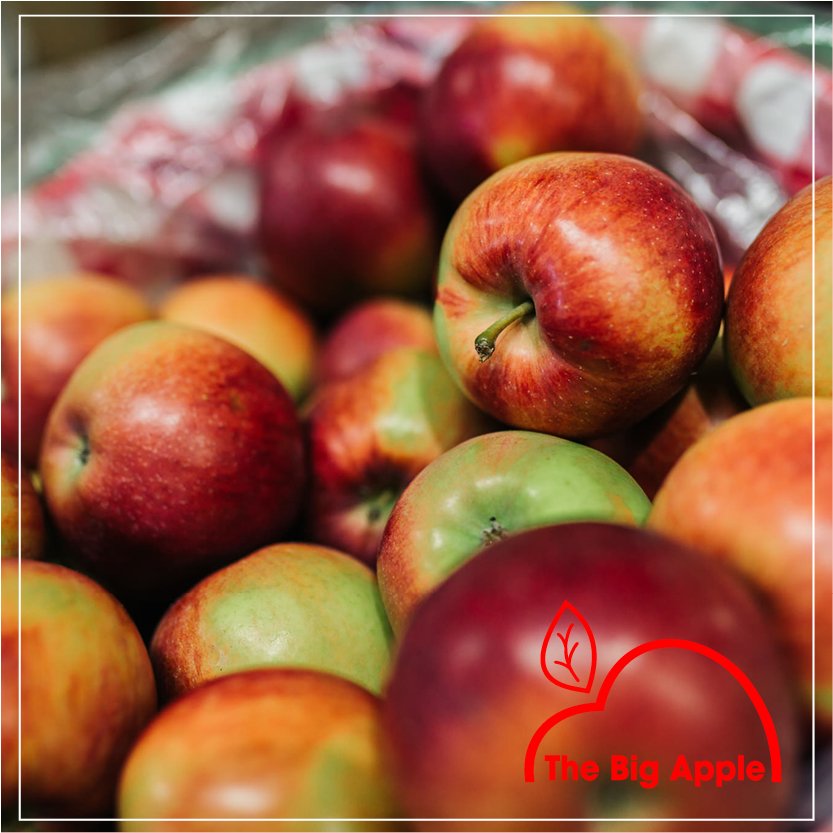 Happy Saturday!! For those of you wondering.. Yes, The Big Apple is open Labour day!! #bigapple401 #longweekend #experienceKN #foodKN #discoverON