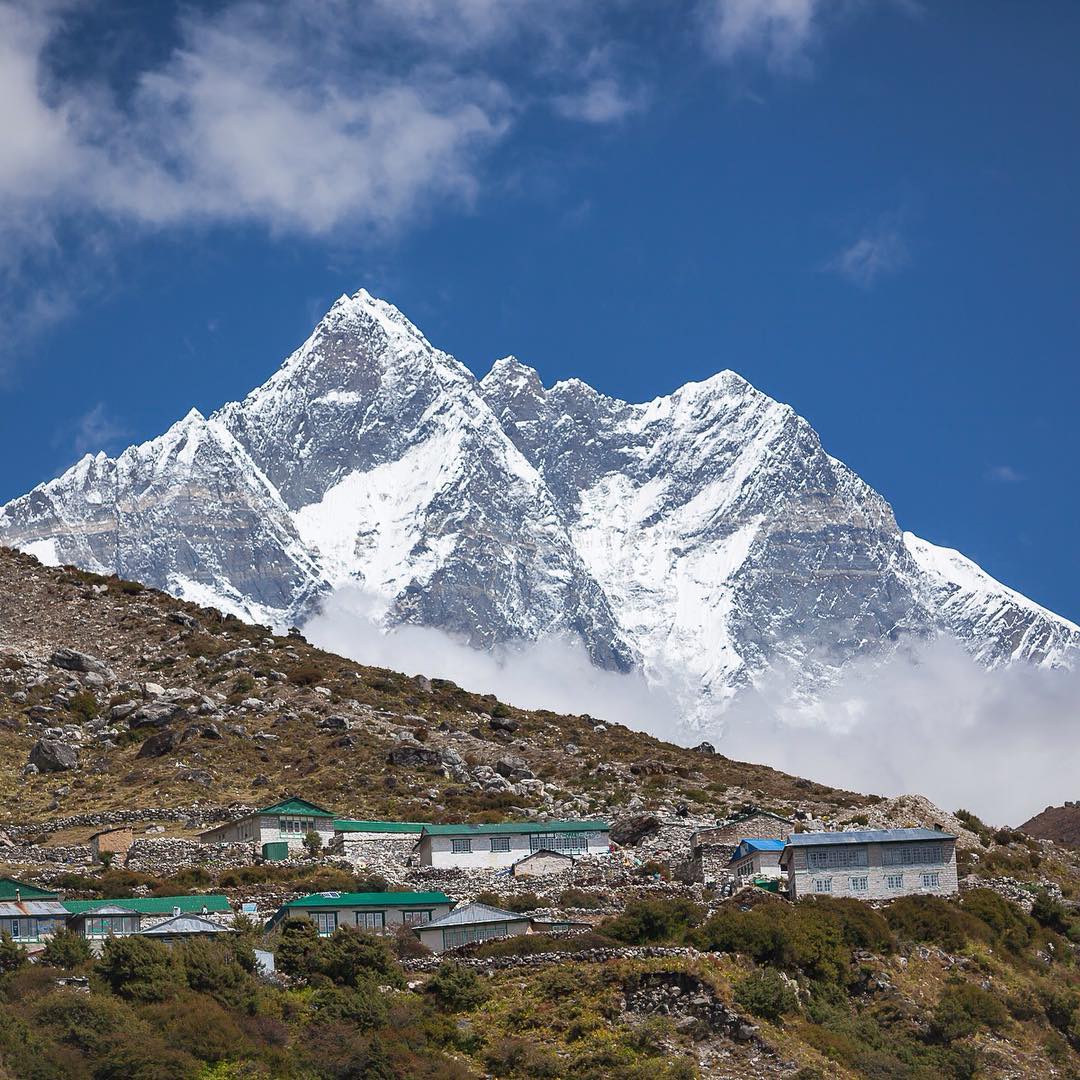 #Lhotse 🌄🌋 is the fourth highest #mountain in the world at 8,516 meters 🌃🌉