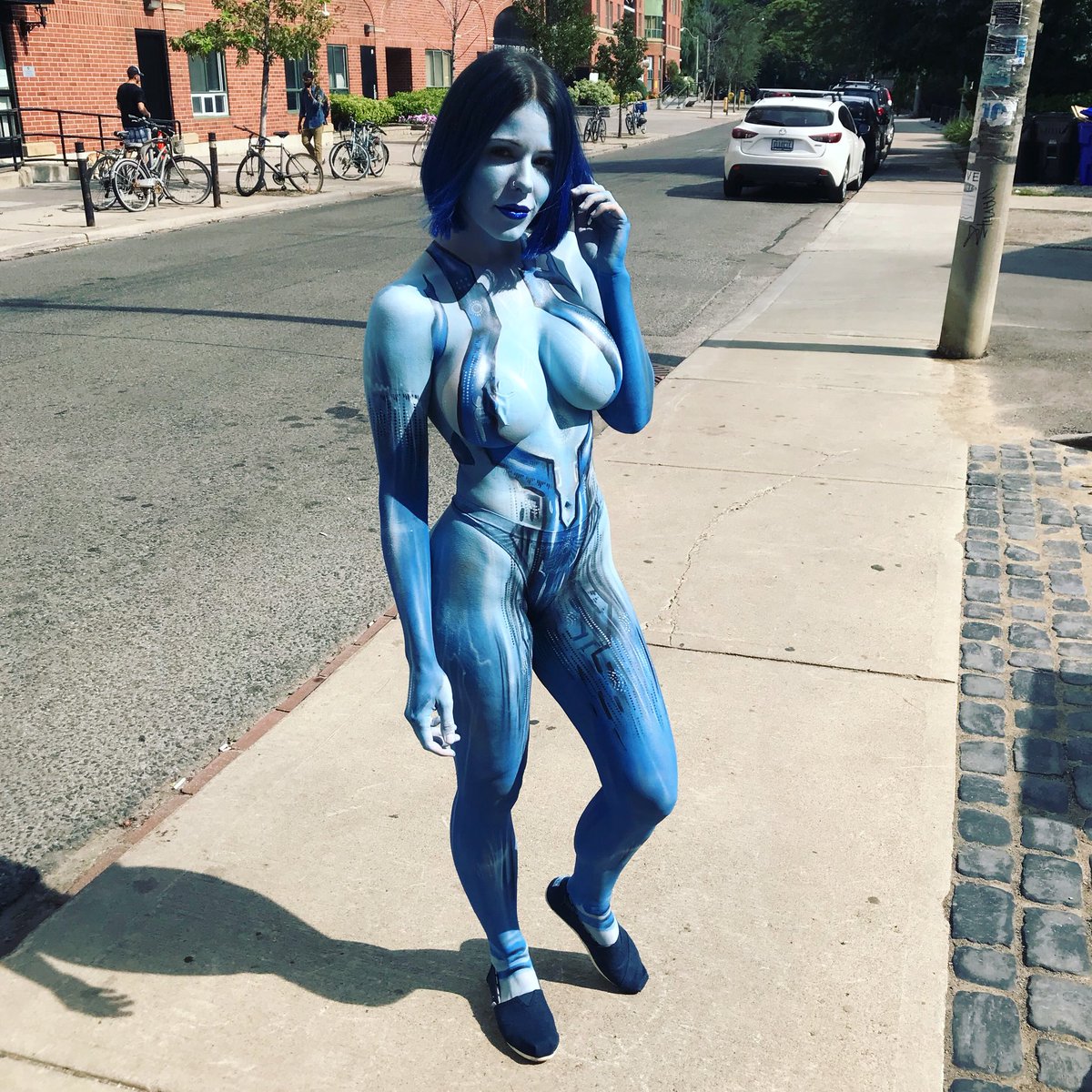 ihatelaika's tweet photo. Happy Cortana day 💙 https://t.co/eFnupyJGWM