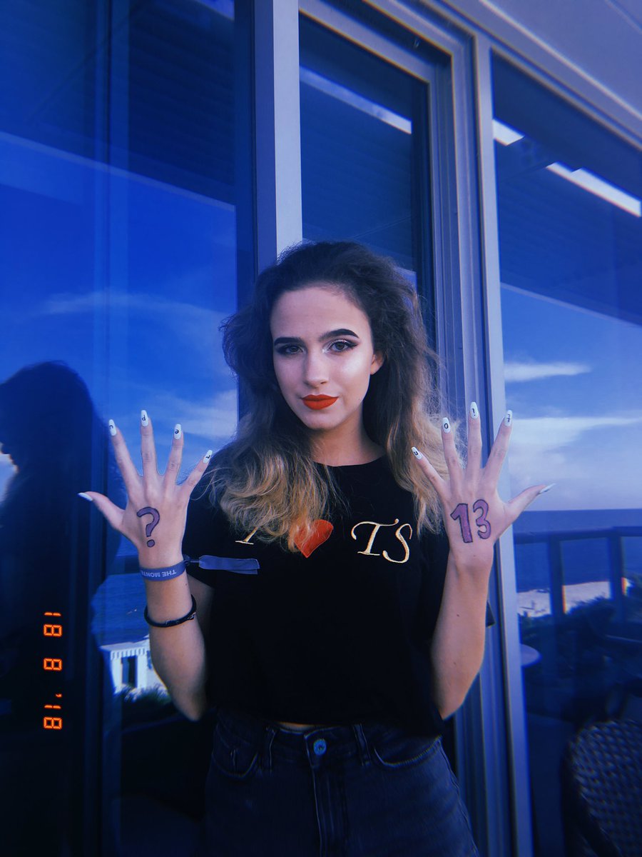 thearcheeer's tweet photo. two weeks since i went to #reptourMiami #reputation #lwymmd #shakeitoff #gorgeous #delicate #endgame #readyforit #blankspace #style #wildestdreams #taylorswift #swiftie #reputationstadiumtour https://t.co/dQElOoqJT6