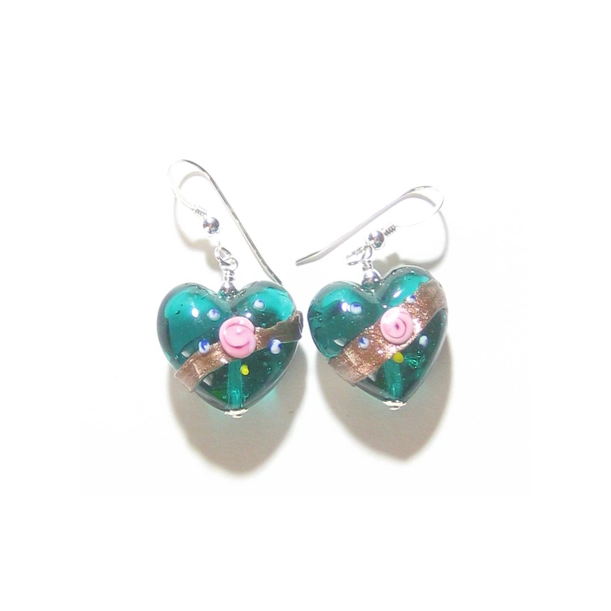 JKCMurano's tweet photo. Sea Green Murano Glass Rose Heart Earrings, Dangle Clip ons, Italian Jewelry, Sterling Leverbacks, Venetian, Gift Idea https://t.co/cMqgKjTXOt #epiconetsy #Etsymntt #emnttM #Murano https://t.co/PSiKm1mk6T