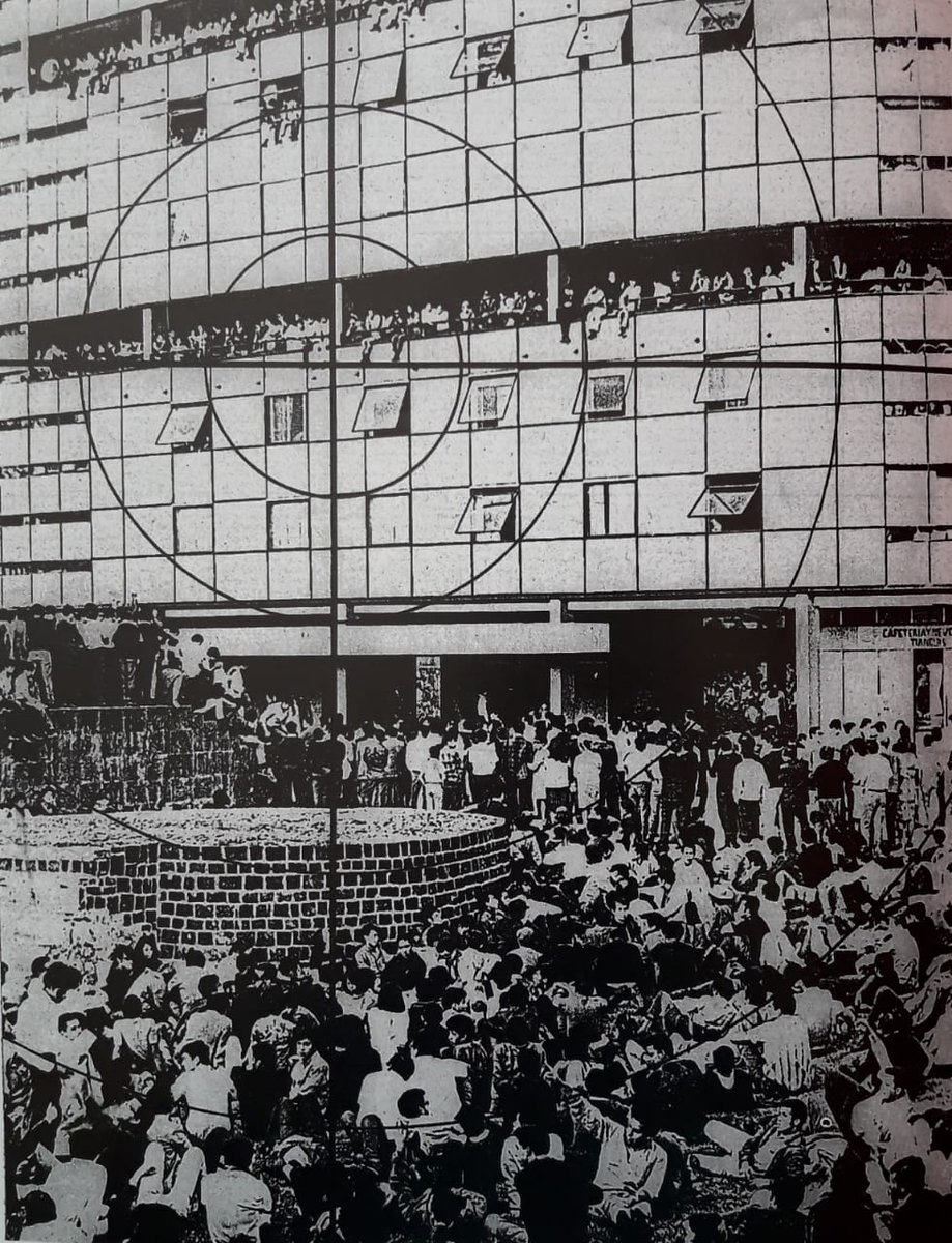 ONUDHmexico's tweet photo. Hoy hace 50 años, Díaz Ordaz rindió su IV Informe de Gob. 
Declaró “No quisiéramos vernos en el caso de tomar medidas que no deseamos, pero que tomaremos si es necesario”

Las autoridades tomaron medidas que no eran necesarias, su deber era respetar la libertad y no lo hicieron. https://t.co/qhebyRizOO
