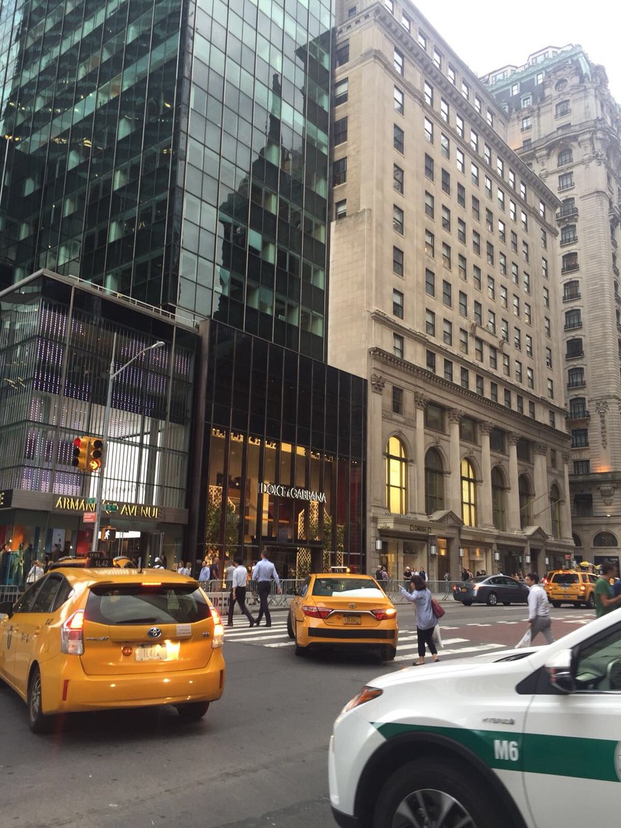 lostwithoutbeer's tweet photo. New York, New York è una scommessa d'amore, tu chiamami e ti vestirò come una stella di Broadway. 🇺🇸

Agosto 2018: A dream came true. https://t.co/M0aiA5vMgV