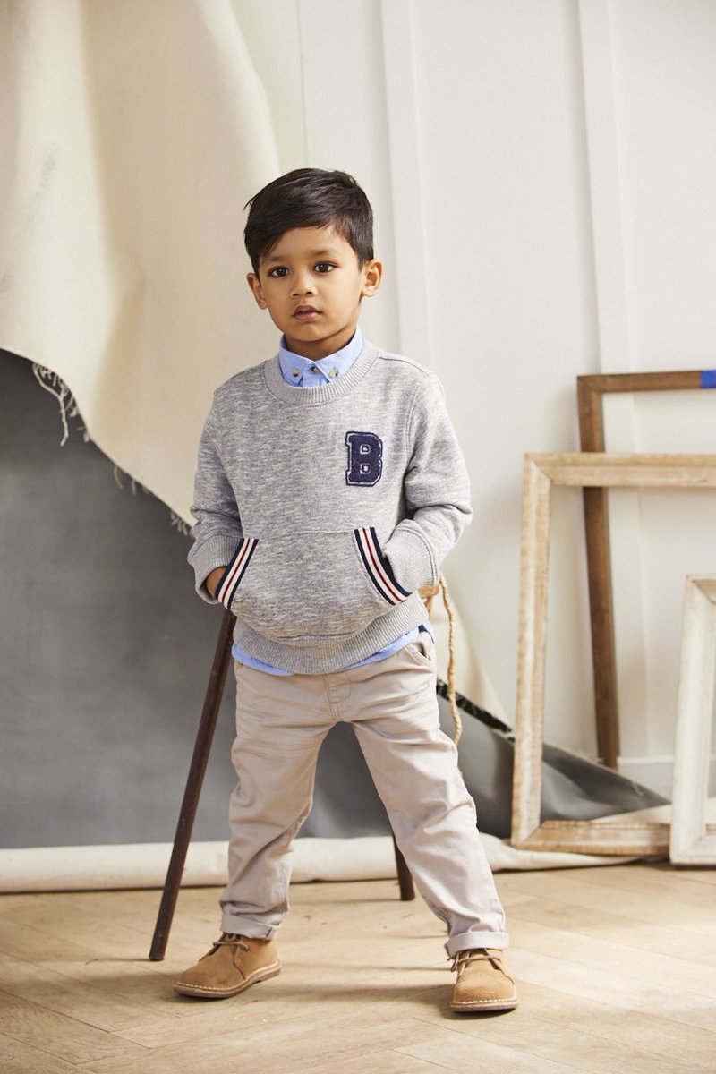 bootsminiclub's tweet photo. OUTFIT OF THE WEEK!! Smart but casual! The new Autumn Bows &amp; Arrows collection will have your little one looking super cool😎 https://t.co/gOKs3b6aWt #bootsminiclub #bowsandarrows #supercool #smart #kidsfashion #clothing #ootw https://t.co/DT6DzdR0Gy