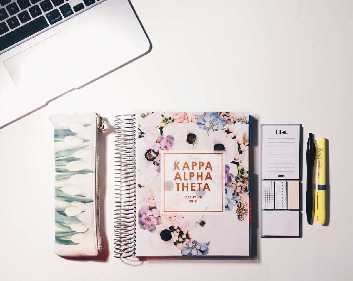 Agenda shopping might be our fave back-to-school 'chore' out there 😋

Here are some top planners to maximize your productivity, for your best school year yet! #StudyHack 

Read on: ubyssey.ca/opinion/get-or…