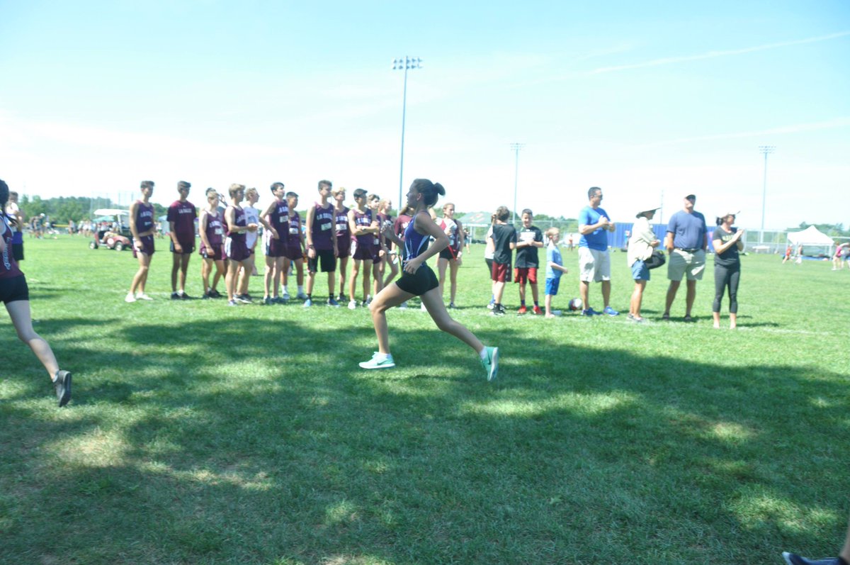 RHumphries79's tweet photo. Congratulations on your first XC meet 💜🖤Go Purple 💜🖤#classicalhighschool #ProvidenceRI https://t.co/Dl3v8FUMY9