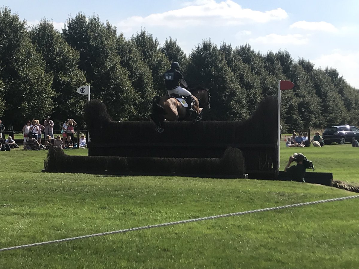 ashlieslator's tweet photo. @Oliver_Townend amazing day 3 times round, must be pleased! #LRBHT https://t.co/B1V7jagjIi