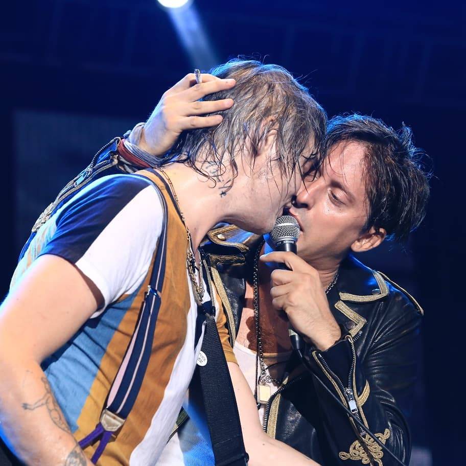 ✖️ Jakarta tonight. Incredible. You made us feel so welcome. And with that - we've got one last show to play. See you next weekend at #Sharabang.

✖️ Photo via <a href="/hodgepodgefest/">HODGEPODGEFEST</a>