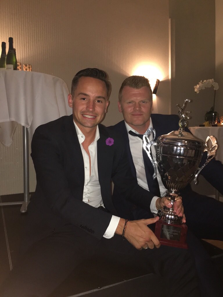 Ubeseiret 🏆🥇 <a href="/JARiiseOfficial/">John Arne Riise</a>