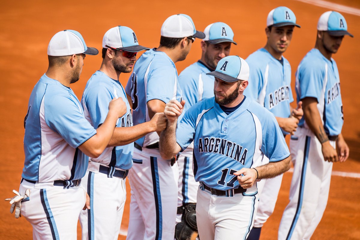 Lineadefondook's tweet photo. #Softbol #ICCup - ¡Bronce para los argentinos! El seleccionado masculino venció a República Checa🇨🇿 9 a 1 en 5 innings y se quedó con el tercer puesto del Intercontinental Cup🏆. Argentina finalizó el torneo con 4 victorias y 2 derrotas.
🥇 #NZL 🇳🇿
🥈 #JPN 🇯🇵
🥉 #ARG 🇦🇷 https://t.co/ymCYsty7IF