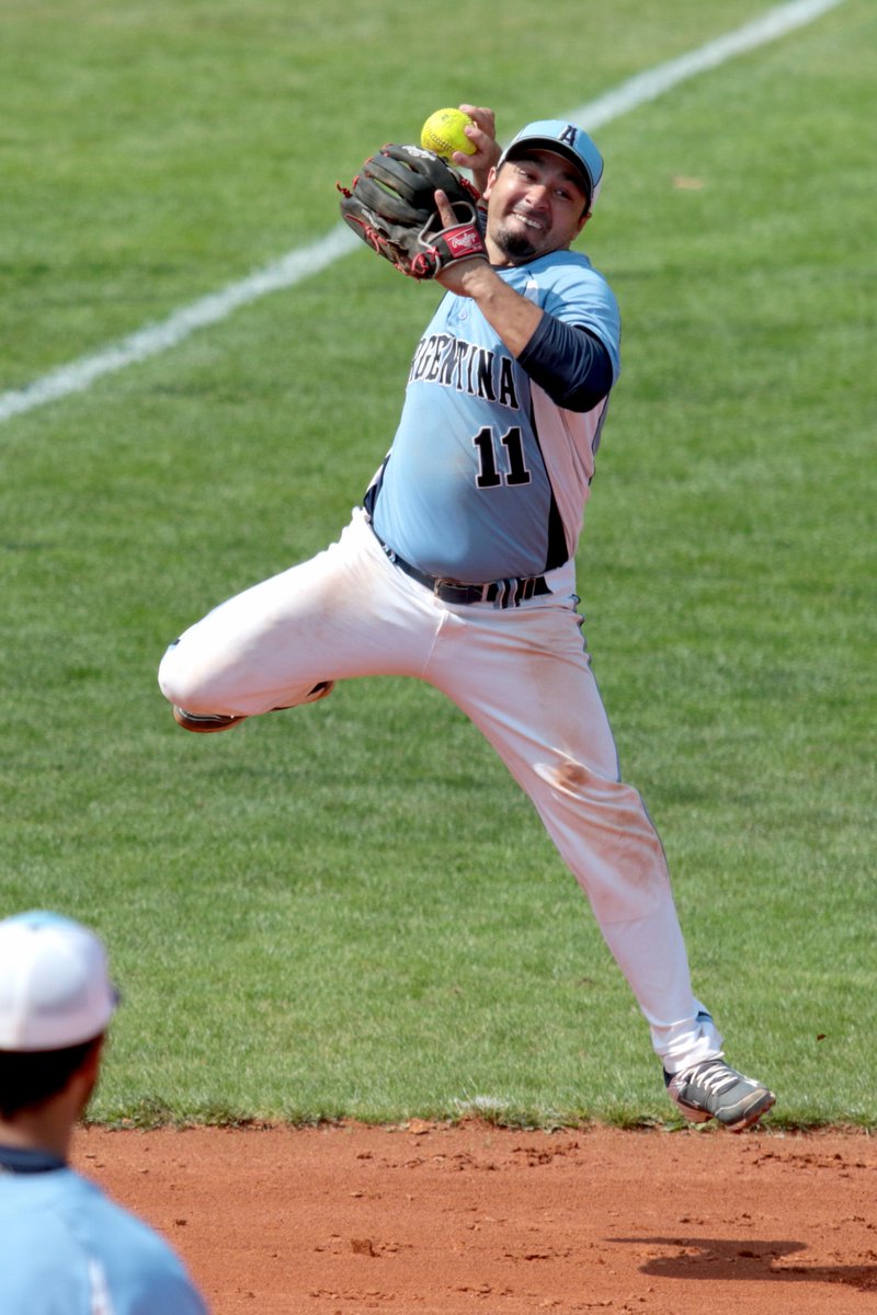 Lineadefondook's tweet photo. #Softbol #ICCup - ¡Bronce para los argentinos! El seleccionado masculino venció a República Checa🇨🇿 9 a 1 en 5 innings y se quedó con el tercer puesto del Intercontinental Cup🏆. Argentina finalizó el torneo con 4 victorias y 2 derrotas.
🥇 #NZL 🇳🇿
🥈 #JPN 🇯🇵
🥉 #ARG 🇦🇷 https://t.co/ymCYsty7IF