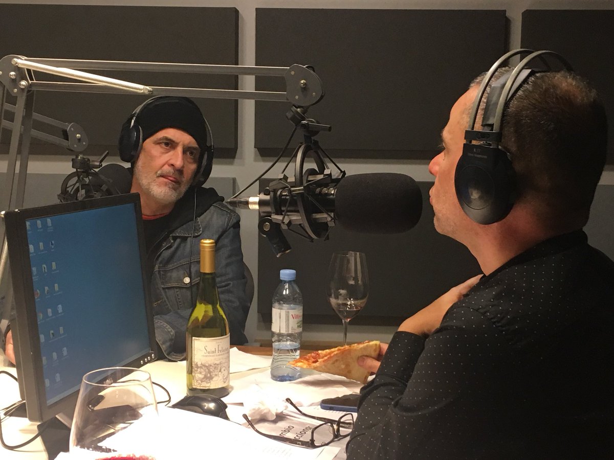 Ya estamos disfrutando la pizza de <a href="/daniloTcocina/">danilo ferraz</a> en #LasCosasComoSon