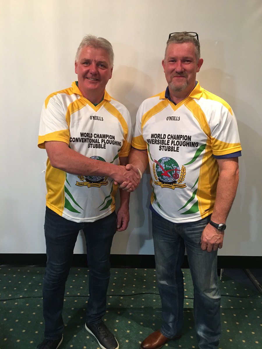 World Stubble Conventional Champion Eamonn Tracey, Republic of Ireland and World Stubble Reversible Champion Thomas Cochrane, Northern Ireland <a href="/NPAIE/">National Ploughing</a> <a href="/AgrilandIreland/">Agriland</a> <a href="/IFJ_picturedesk/">IFJ Picture Desk</a>