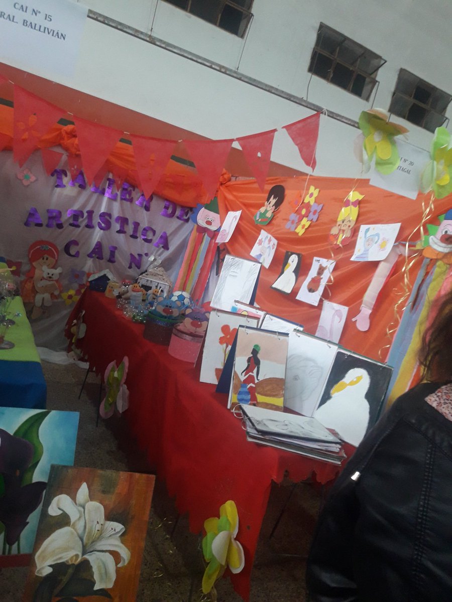 RosaVas49649166's tweet photo. #SomosCAI20 una hermosa mañana de evento arte y ritmo ...@jju_lio @lescano_marite @artydance23 @fguillesaavedra @patriciapinasco @UrtubeyJM @carla_teran26 @RocoFarfn971 @Yanina10820704 @AylanDavid https://t.co/49ci63zKMQ