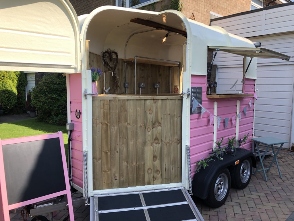 PickledPinkPod's tweet photo. @Toolyboy heard you like converted vehicles! This is what you call a trailer bar! https://t.co/WzOfiIH8UR