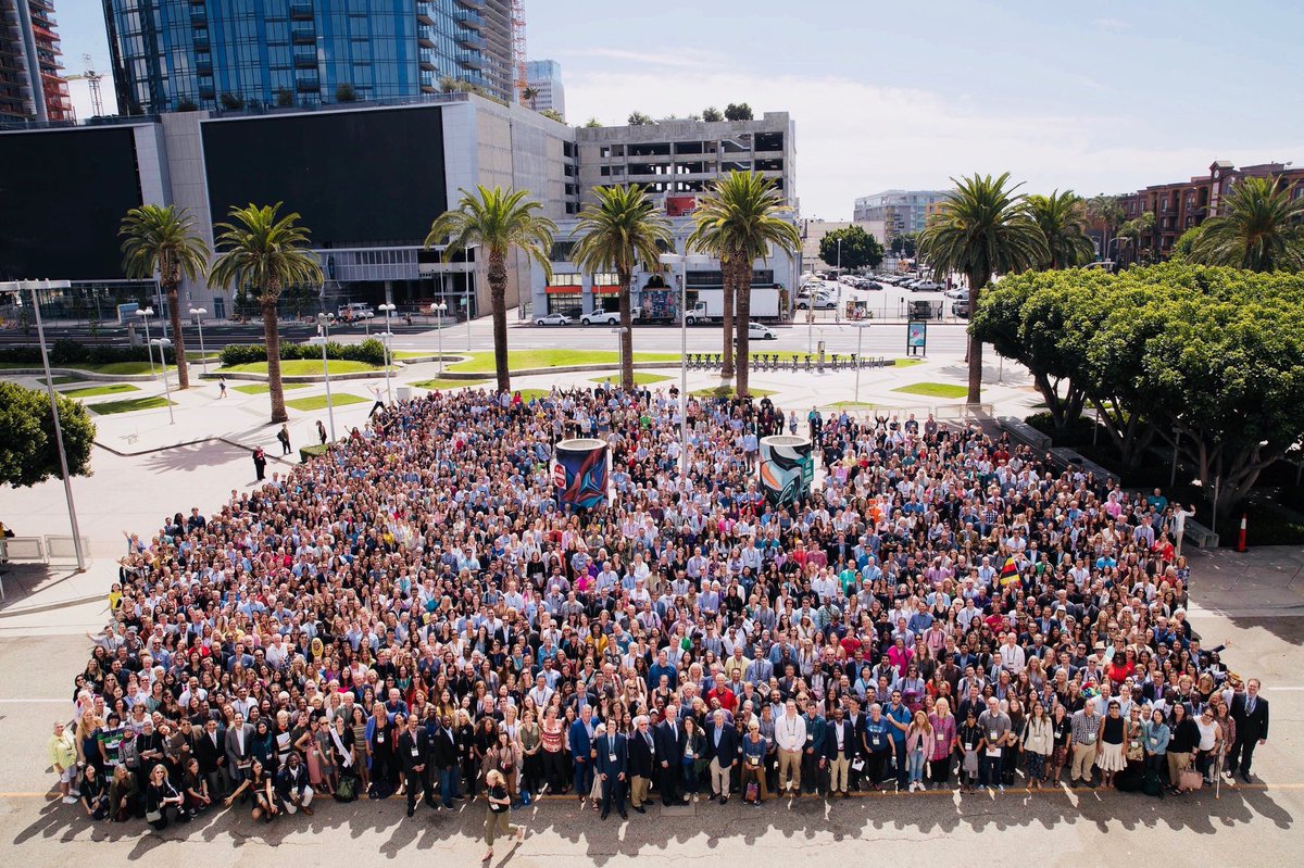 ScottAppelMedia's tweet image. Climate Reality Leadership Corps Class Of 2018! 💚 #LeadOnClimate #AlGore #ClimateRealityProject #ClimateReality