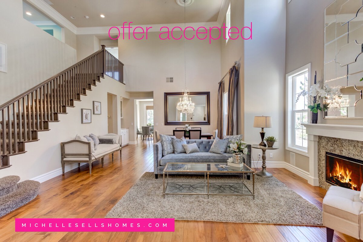 MLWRealEstate's tweet photo. Multiple offers ... 1 lucky buyer
*offer accepted*
207 Via Malaga | San Clemente
.
.
.
.
#offeraccepted #multipleoffers #luckybuyer #5bedrooms #remodeled #biglot #oceanview #realestate #michellesellshomes https://t.co/tSC6qBmmDU