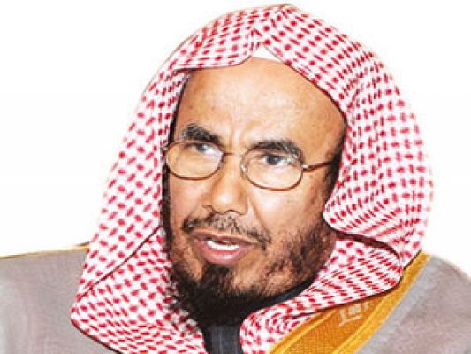 SaudiNews50's tweet photo. عضو العلماء "المطلق":

الرجولة ليست بتقطيب الوجه وتعقيد الحواجب أو التقعر في الكلام وتفتيل العضلات وتطويل الشوارب، وإنما الرجولة ببسطة الوجه وبشاشة المحيا ونُبل الأخلاق، والحلم والكرم والمروءة.
.
#السعودية #المملكة
. https://t.co/xTDhwuSQgw