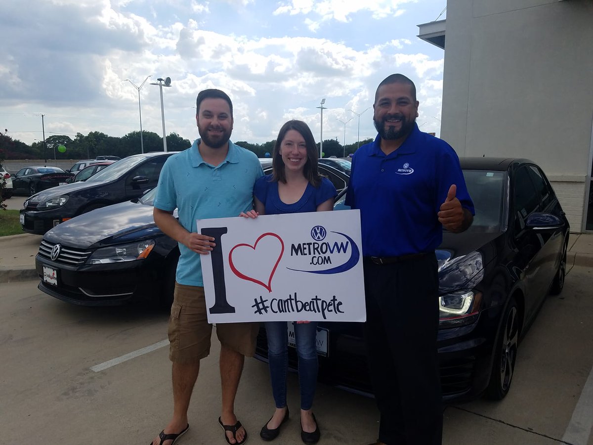 TrustInPete's tweet photo. All the way from Olathe KS (8 hr drive)!!! Congrats to Ryan and Brandy on there purchase of a GTi. Thanks for trusting me and taking the trip to DFW! Come see why people drive from other states to do business with me!
Welcome to the Metro Volkswagen Family!
#cantbeatpete https://t.co/5NU43fttGn