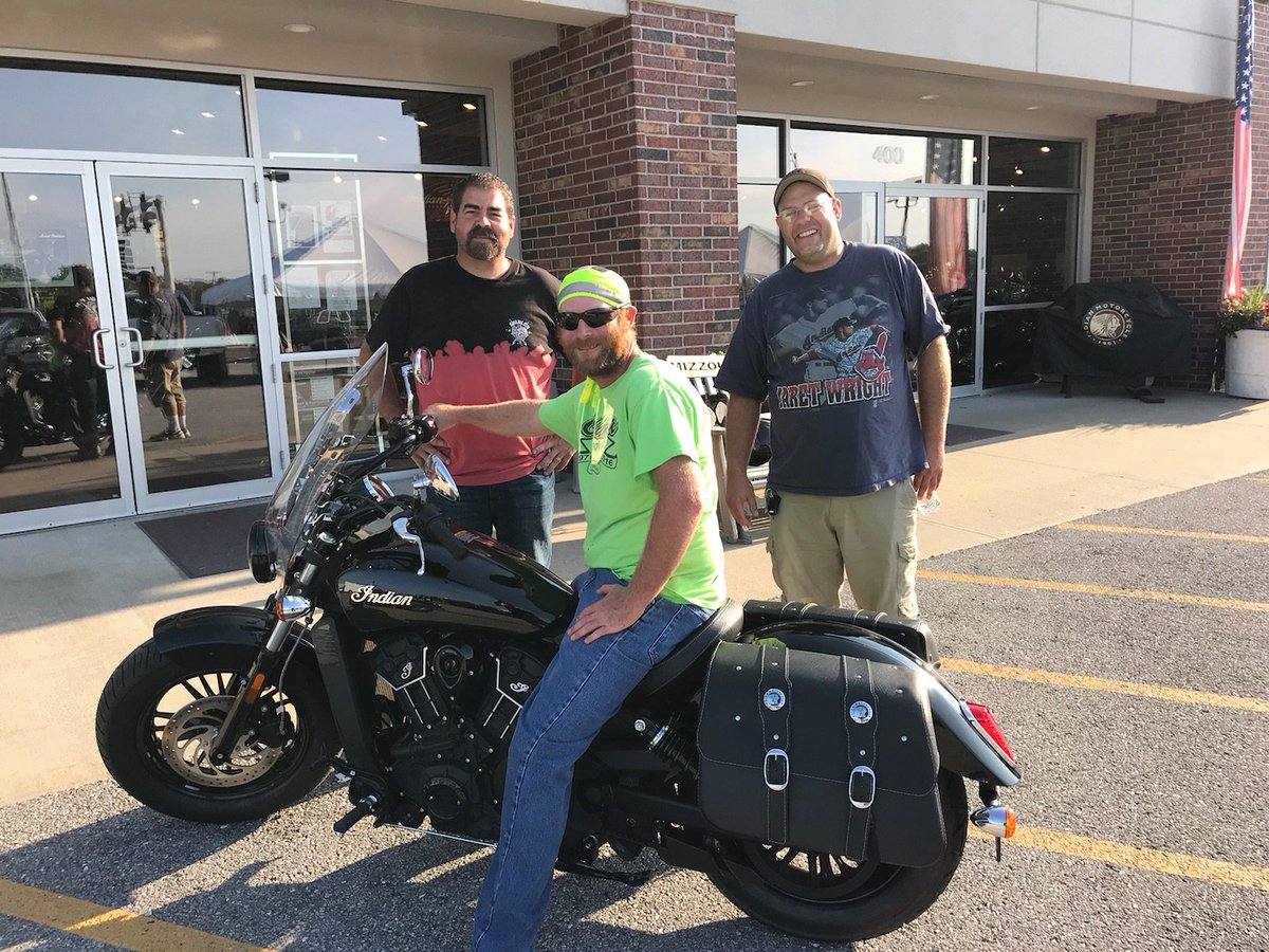 HeadIndianCoMo's tweet photo. Congratulations to Rex on his new Jack Daniels Scout Bobber, Gayle and Lonnie on their custom Roadmaster Trike, Brad and Andrea from Alaska on their Chieftain Dark Horse, and Jared on his new Scout! We appreciate your business 🏍️💨 #TheRoadIsCalling #StartYourLegend https://t.co/CafUmhcJMj