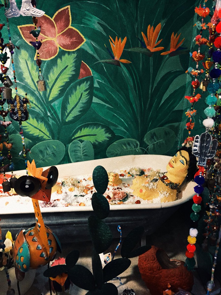 3gintonic's tweet photo. Frida inspired https://t.co/74pk3T2L4q