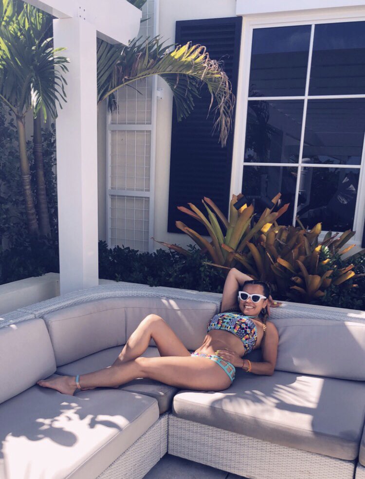 Mayra2809's tweet photo. Get away weekend #Hutchinsonshores #LaborDayWeekend2018 https://t.co/wRzt9fsKwZ