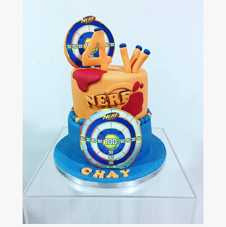 fluttercupcake's tweet photo. @NerfHerder_band cake https://t.co/dqMcutIXWg