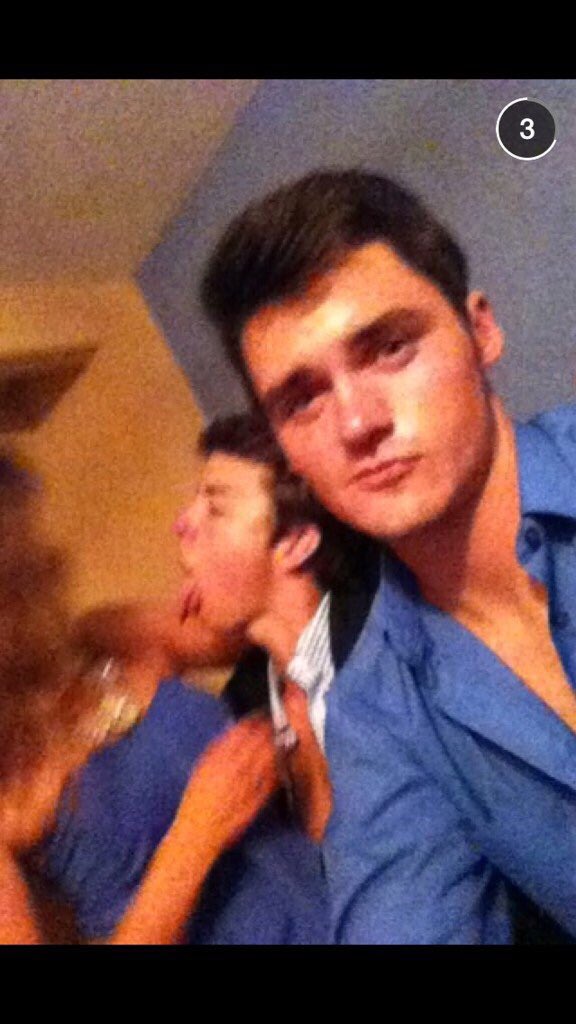 UKMakeouts's tweet photo. https://t.co/mZNruKMHNx