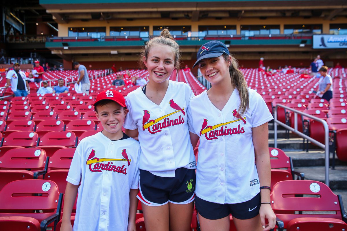 St. Louis Cardinals on X: 30,000 fans will look like they play in the  majors with tonight's #CardsPromo: The Home White Embroidered Jersey!   / X