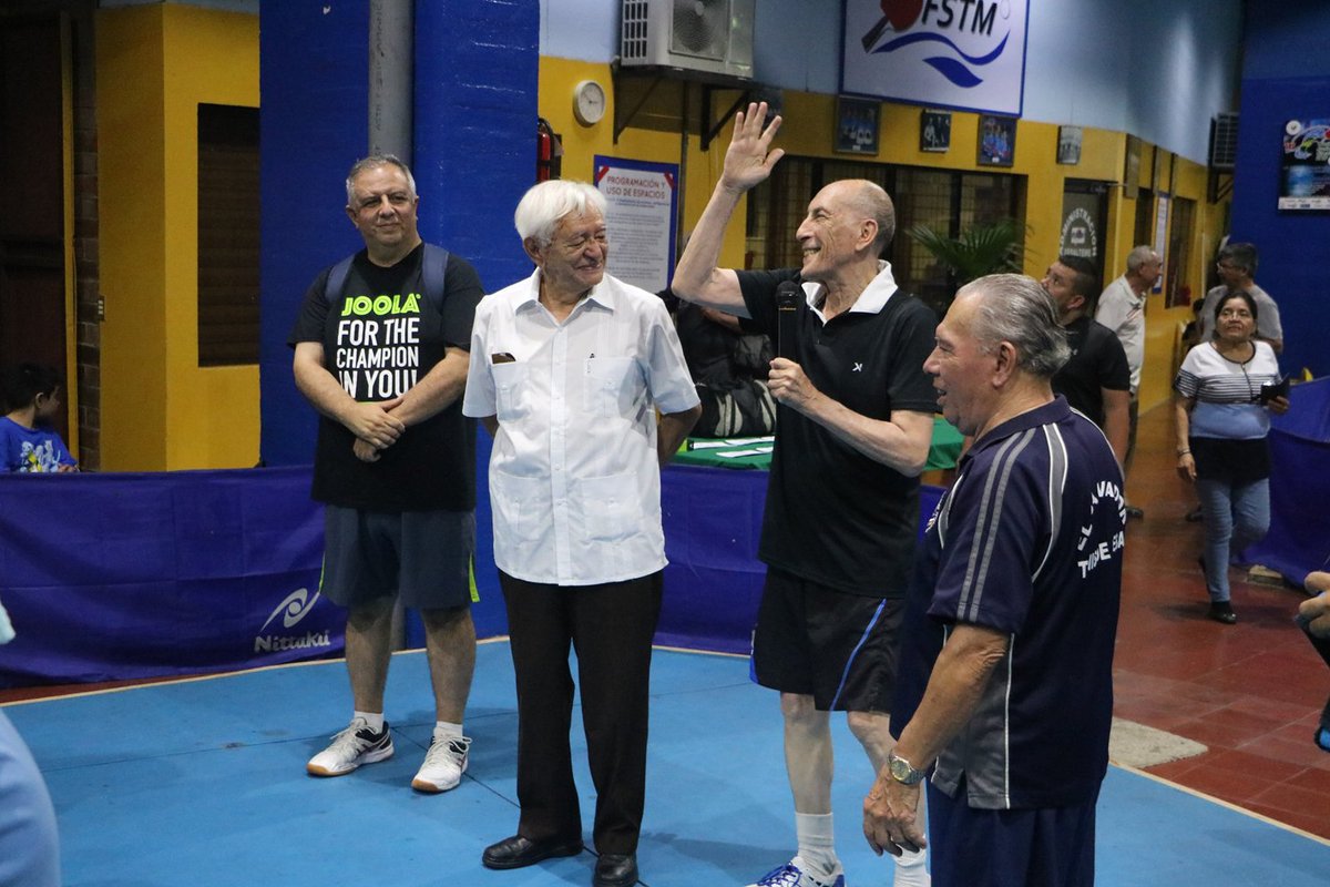 fesaltemeESA's tweet photo. #naticiasnacionales Este sabado se inauguro el Campeonato Nacional Master 2018 "Gerardo Godoy", en  la  Sala de la FESALTEME https://t.co/OPjSnFRl21