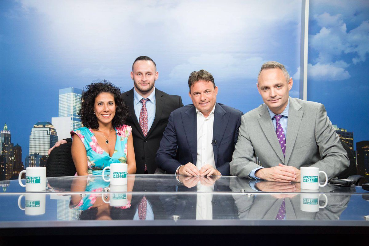 professional_wm's tweet photo. Luana Sicari and Riccardo Vieri on #newtothestreet set to bring #wmpro to the next level!

Waiting to see them in the 12 episodes of "Exploring The Block"

#foxbusiness #reputationyoucantrust #blockchain #truth #nofakes #stopscammersc https://t.co/iuqlOBFLg3