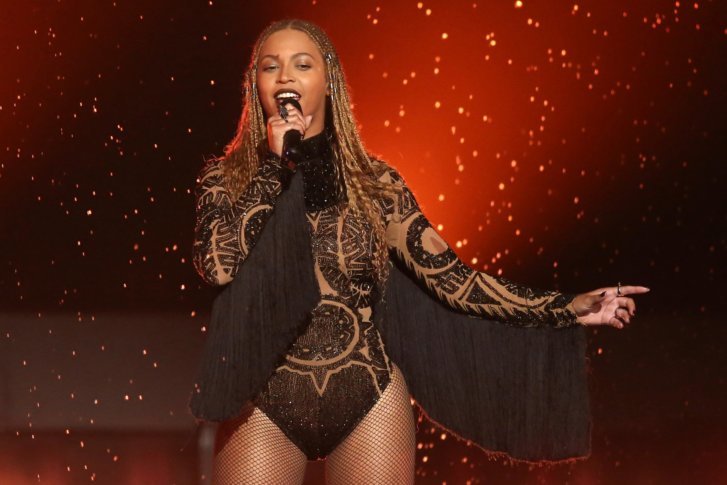 Happy \Bey\-day! Singer Beyonce turns 37 this week. See who else is having a birthday.  