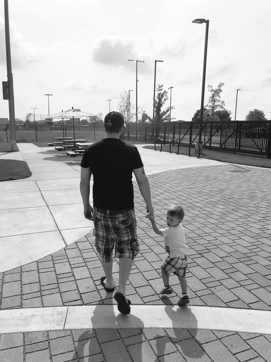 VickeryJennifer's tweet photo. He’s literally the best dad on the planet ❤️ #DaDa #BestDad #HotDad https://t.co/jv2iKdGWGz