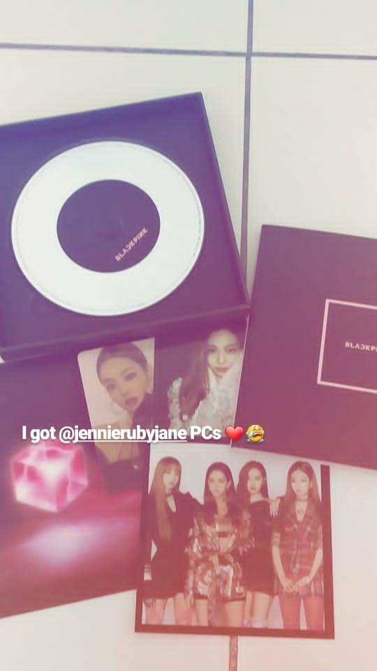 inchoate___'s tweet photo. Got my #SQUAREUP albums from @DaesangStore!! They were worth the wait 😭 #DaesangStoreFeedbacks https://t.co/2SQYtzNVu8