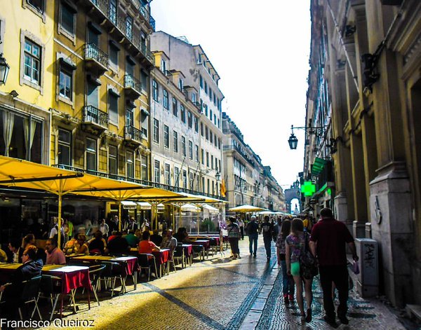 Megan__Cats's tweet photo. Walking on these streets makes you feel ♥ #lisbon ♥ #Portugal ♥ https://t.co/s700apbmGz