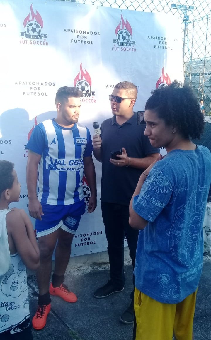 arouca_fc's tweet photo. Olha a chuva ⛈️ de gols! 

Neste sábado nossa equipe fez sua estréia com uma bela vitória na #LigaFutSoccer, com o placar de 11 vs 4 sobre a equipe Quintino FC, com o destaque para nosso atacante, VN autor de 4 gols. 
Lincoln ⚽⚽ 
Lucas ⚽
Bicudo⚽
Carlitos tevez ⚽⚽
Guinho⚽ https://t.co/pNvsbKP3To