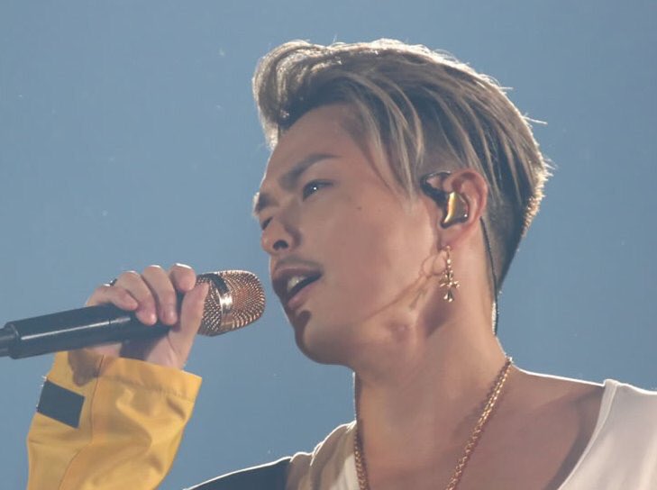 1012__kazu's tweet photo. 我らが隆二
誕生日おめでとう🎊
ソロツアー絶対成功すると思ってます
あと身体には気をつけてください https://t.co/1vWy1uKwMy